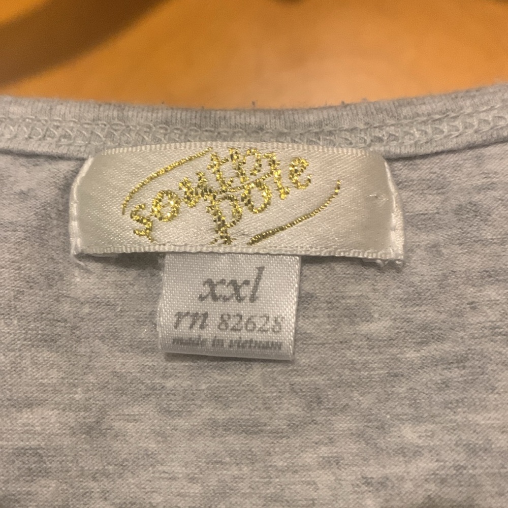 Tee - Picture 2 of 6